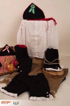 services-01 IMG 7947 R